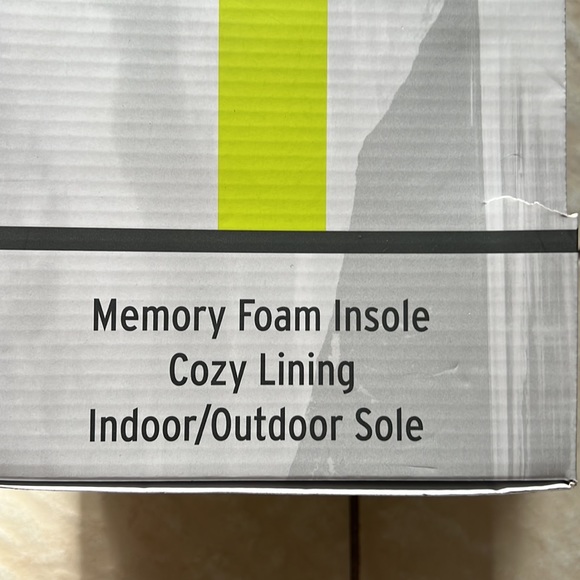 Eddie Bauer slippers - Picture 4 of 5